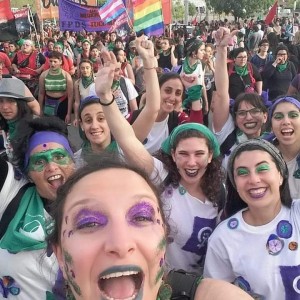 Mujeres del movimiento judeo-rogresista en el Encuenrto Nacional de Mujeres realizado en La Plata (2019)