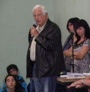 Acto por el Levantamiento del Ghetto de Varsovia en Sholem Buenos Aires, 2014.