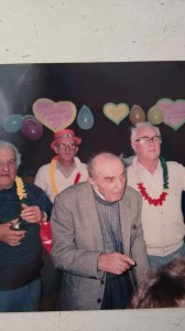 En un festejo de cumpleaños colectivo  de Yaco Gerson, Simón Gamarnik, Israel Zacutinsky y Aarón Smetniansky (1992).